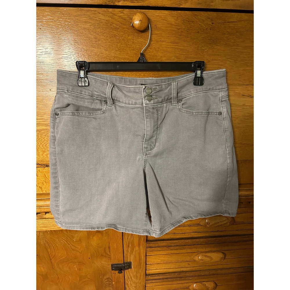 NYDJ Granola Girl Gray Lift Tuck Denim Shorts Womens Size 10 Stretch Slimming